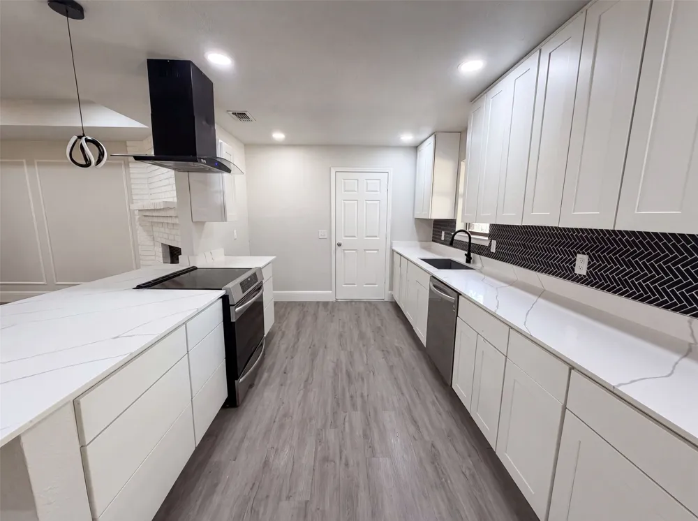 127 Jason Drive Red Oak, TX 75154