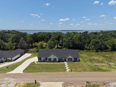 206 Splitrail Drive