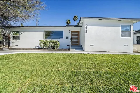 5928 S La Brea Avenue