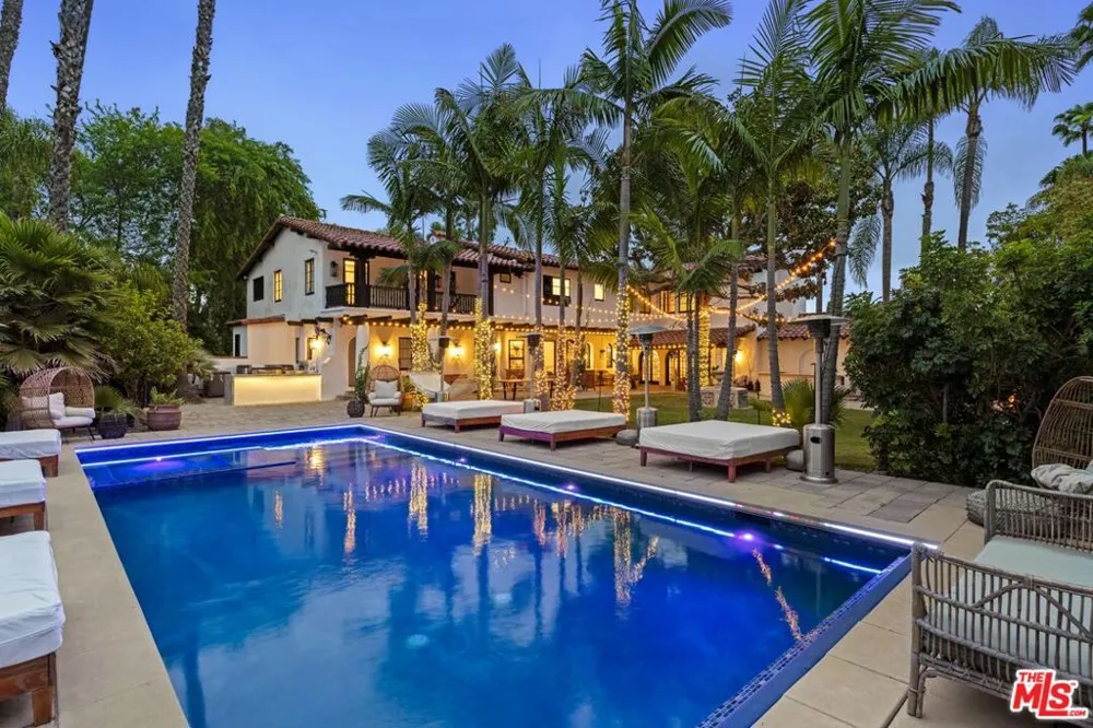 9451 Sunset Boulevard Beverly Hills, CA 90210
