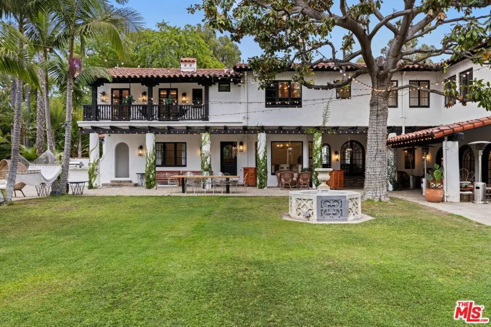 9451 Sunset Boulevard Beverly Hills, CA 90210