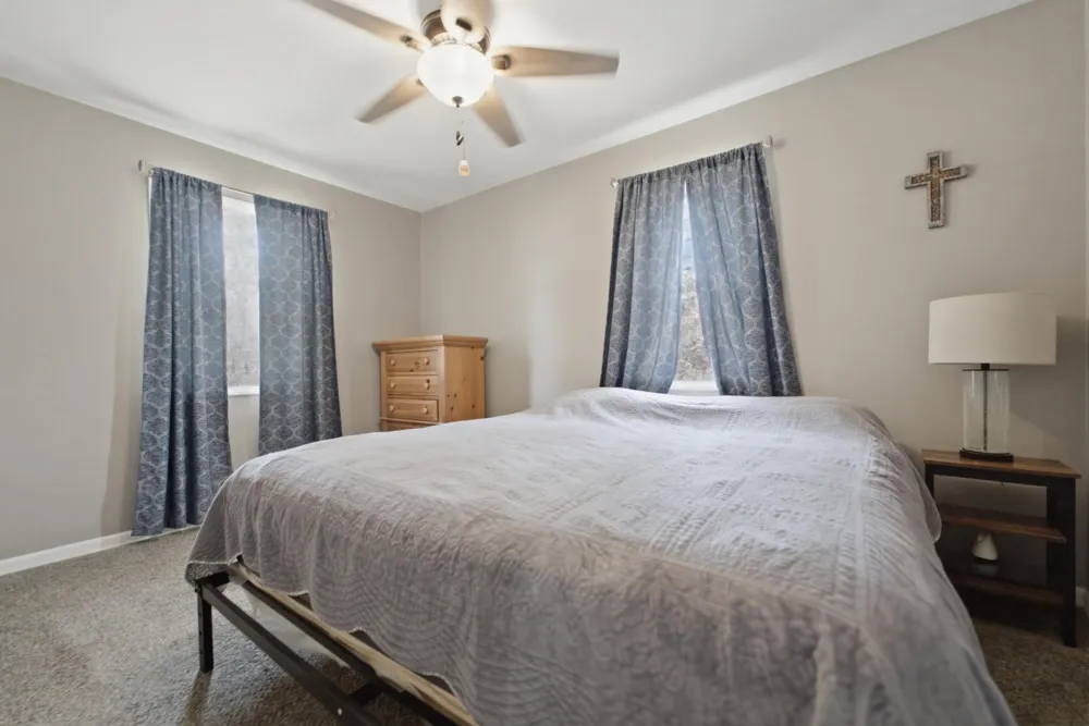 10302 493 E Demotte, IN 46310