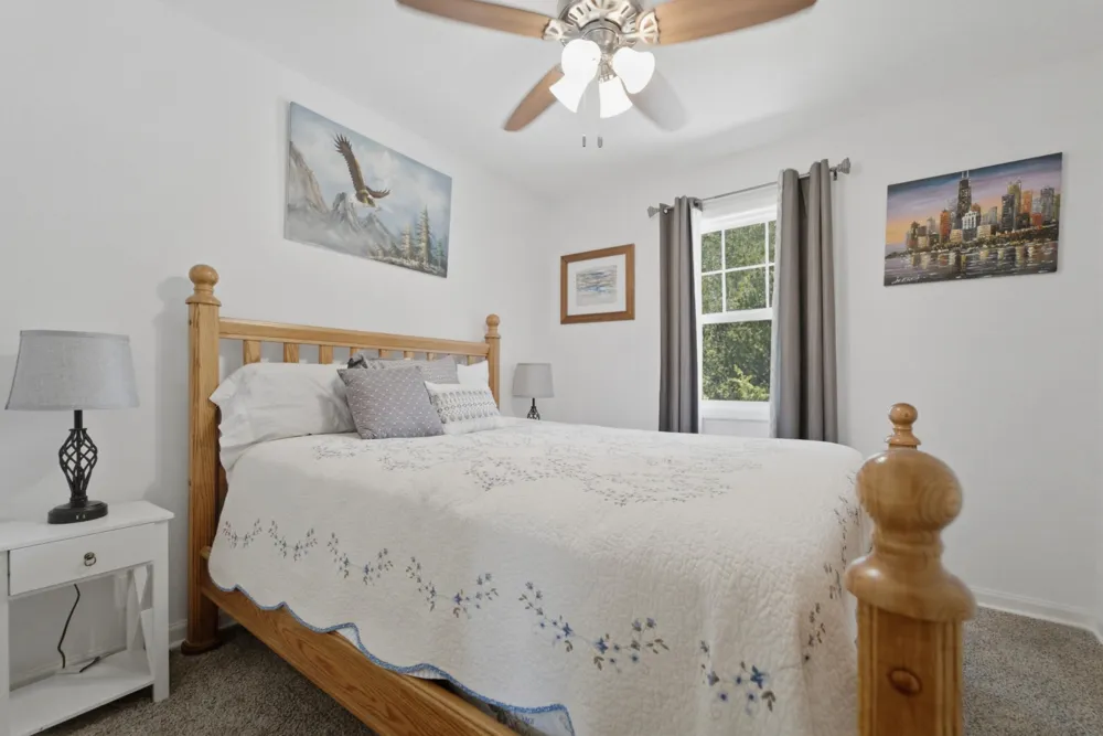 10302 493 E Demotte, IN 46310