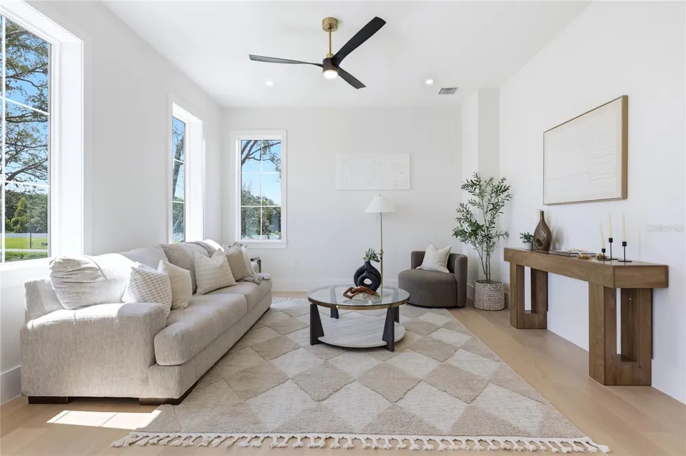 1134 PRADO LANE Oakland, FL 34787