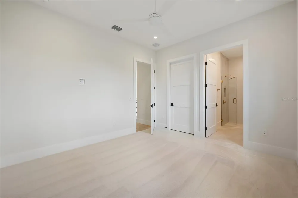 1134 PRADO LANE Oakland, FL 34787