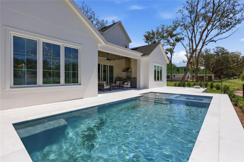 1134 PRADO LANE Oakland, FL 34787