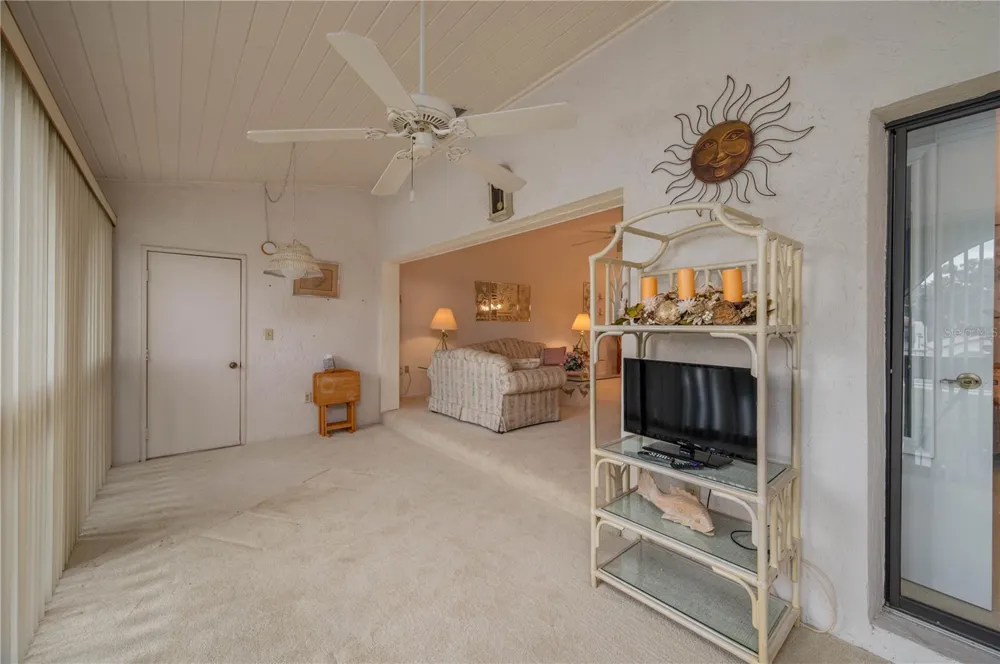 8203 VILLAGE DRIVE #H-23 Lake Wales, FL 33898
