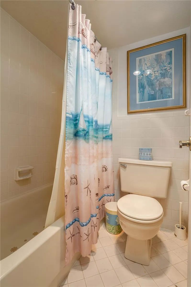 8203 VILLAGE DRIVE #H-23 Lake Wales, FL 33898