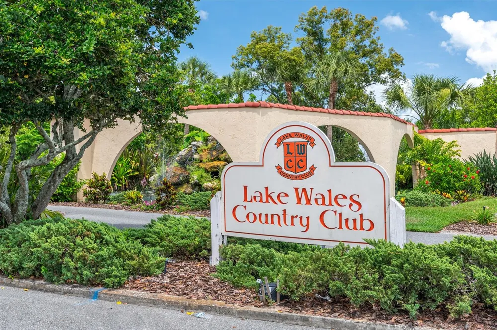 8203 VILLAGE DRIVE #H-23 Lake Wales, FL 33898