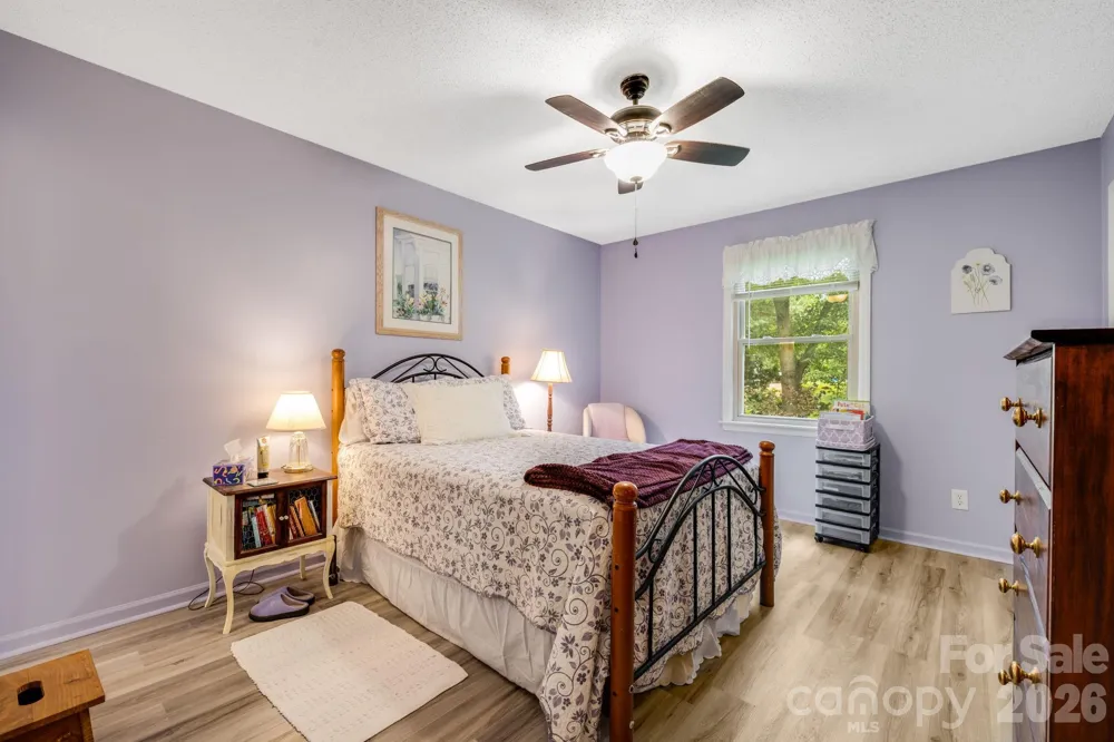 1325 4th Avenue W #C Hendersonville, NC 28739