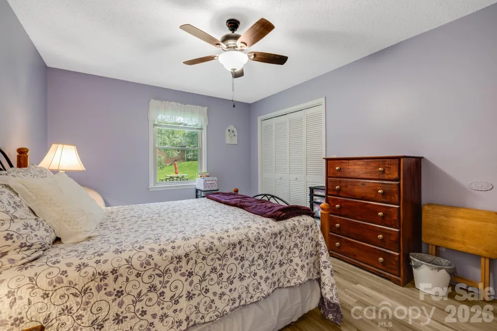 1325 4th Avenue W #C Hendersonville, NC 28739