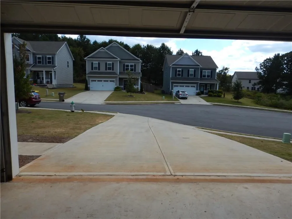 720 Country Ridge Drive Hoschton, GA 30548