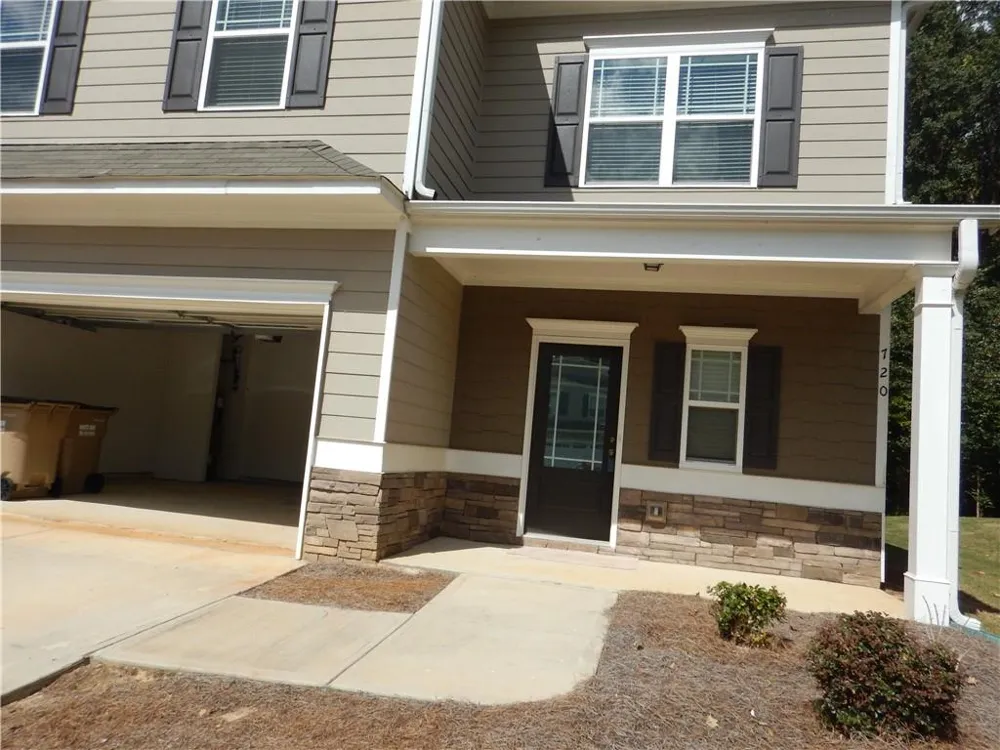 720 Country Ridge Drive Hoschton, GA 30548