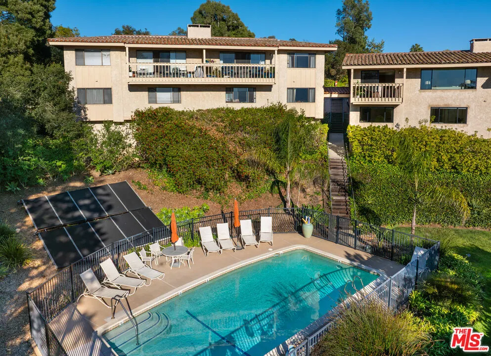 2041 Paseo Almeria Santa Barbara, CA 93103