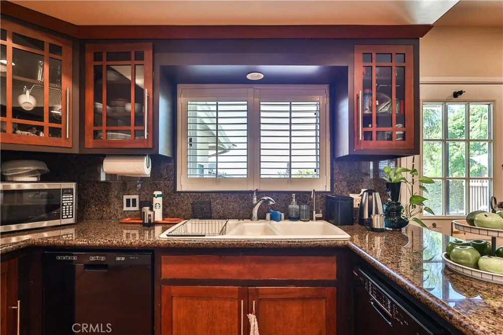843 Entrada Glendora, CA 91741