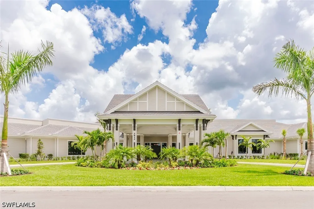 Double Eagle Circle #4727 Ave Maria, FL 34142