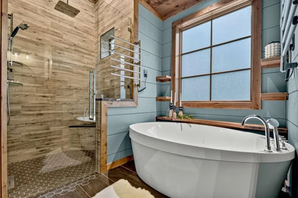 66 Rome Point Blue Ridge, GA 30513
