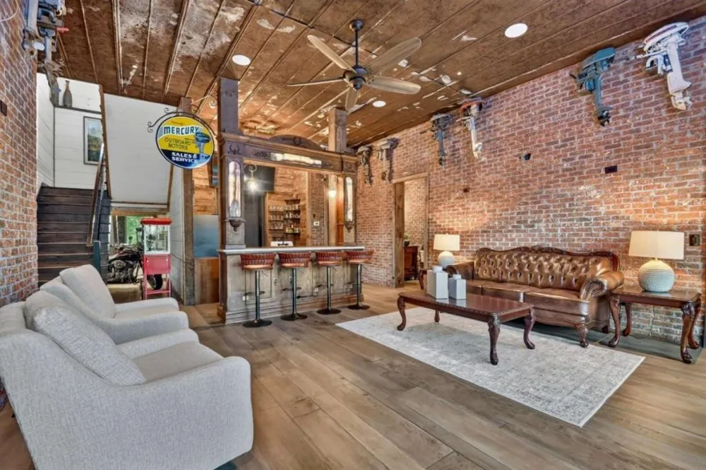 66 Rome Point Blue Ridge, GA 30513