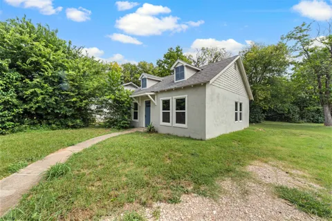 1118 Lexington Street