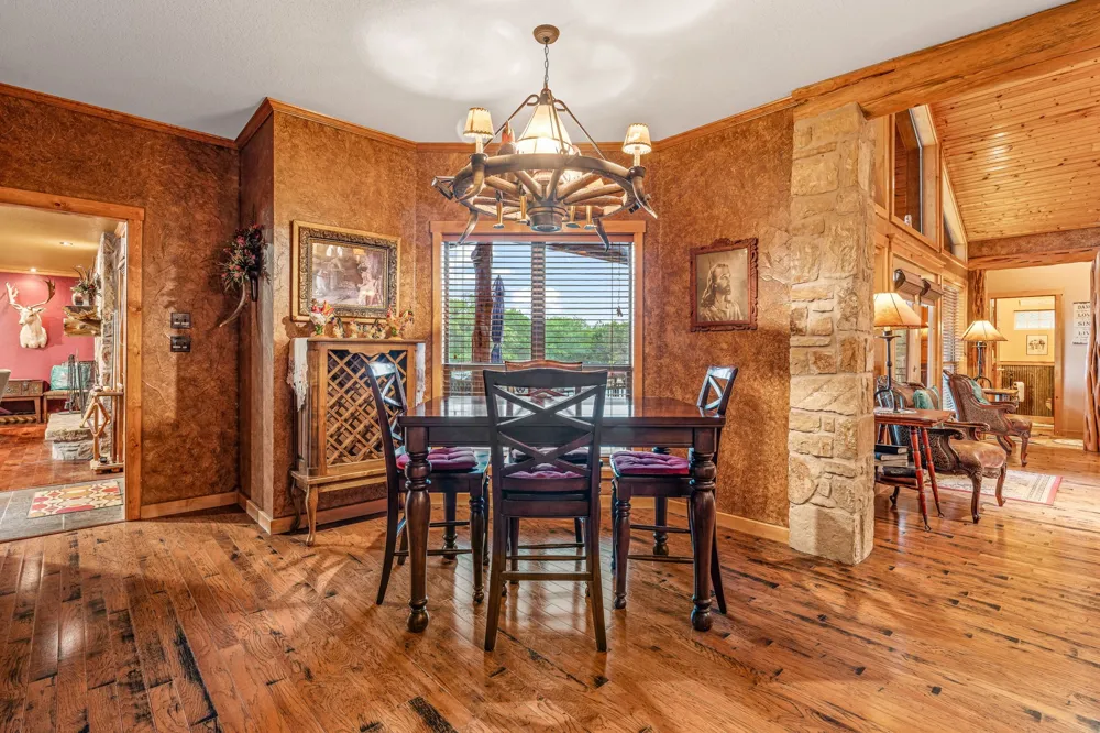 475 Magic Valley Bluff Dale, TX 76433