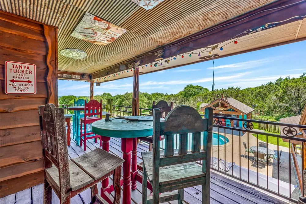 475 Magic Valley Bluff Dale, TX 76433