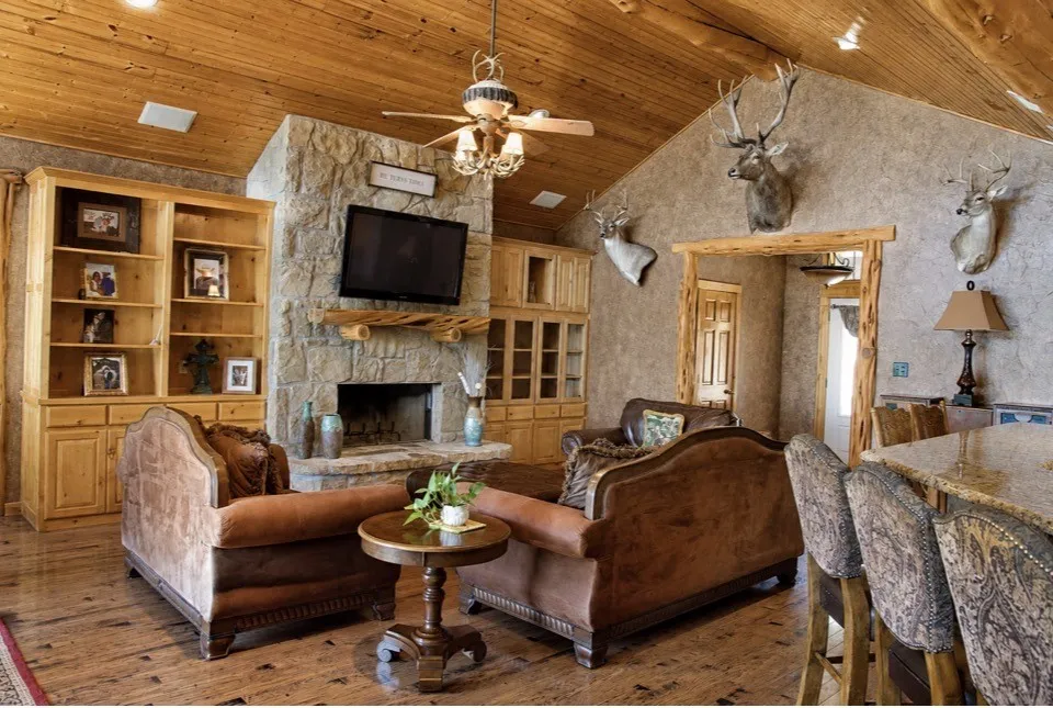 475 Magic Valley Bluff Dale, TX 76433