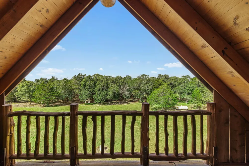 200 Fayetteville Farms Fayetteville, TX 78940