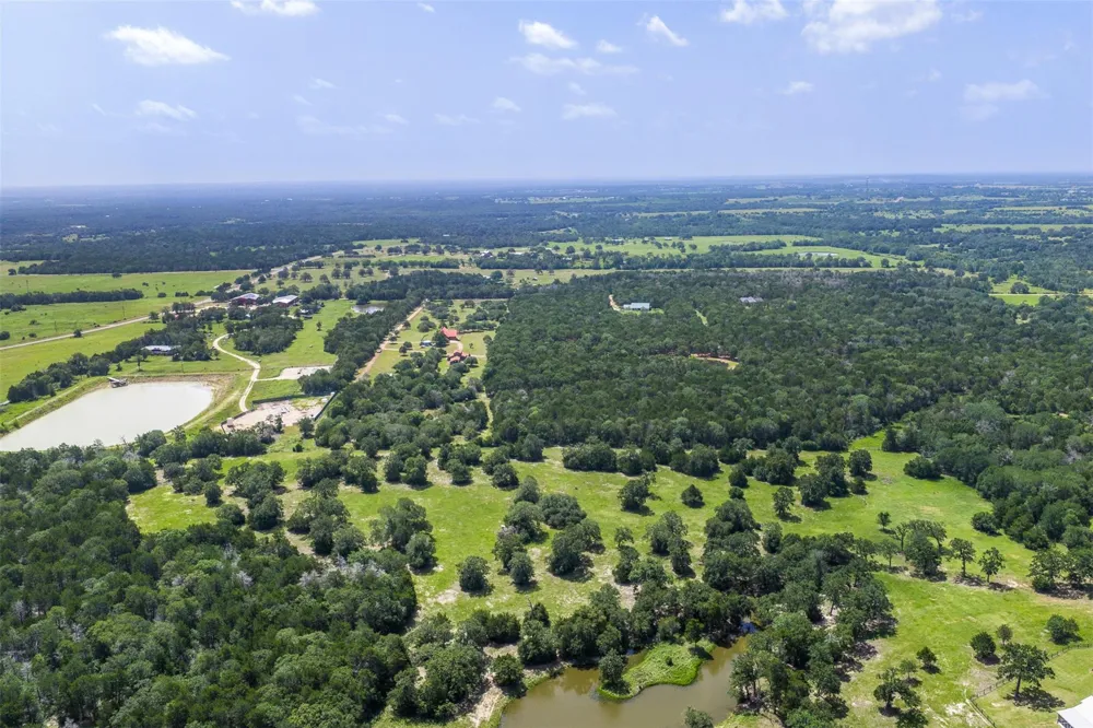200 Fayetteville Farms Fayetteville, TX 78940