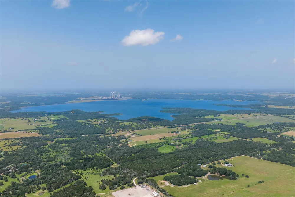 200 Fayetteville Farms Fayetteville, TX 78940