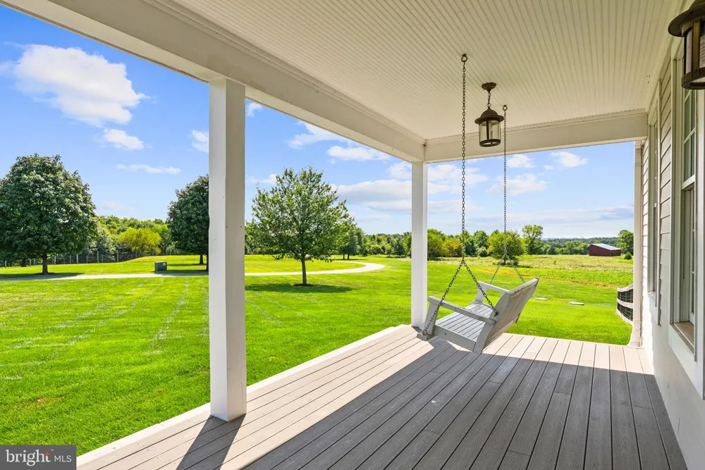 21100 W OFFUTT ROAD Poolesville, MD 20837