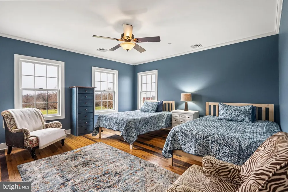 21100 W OFFUTT ROAD Poolesville, MD 20837