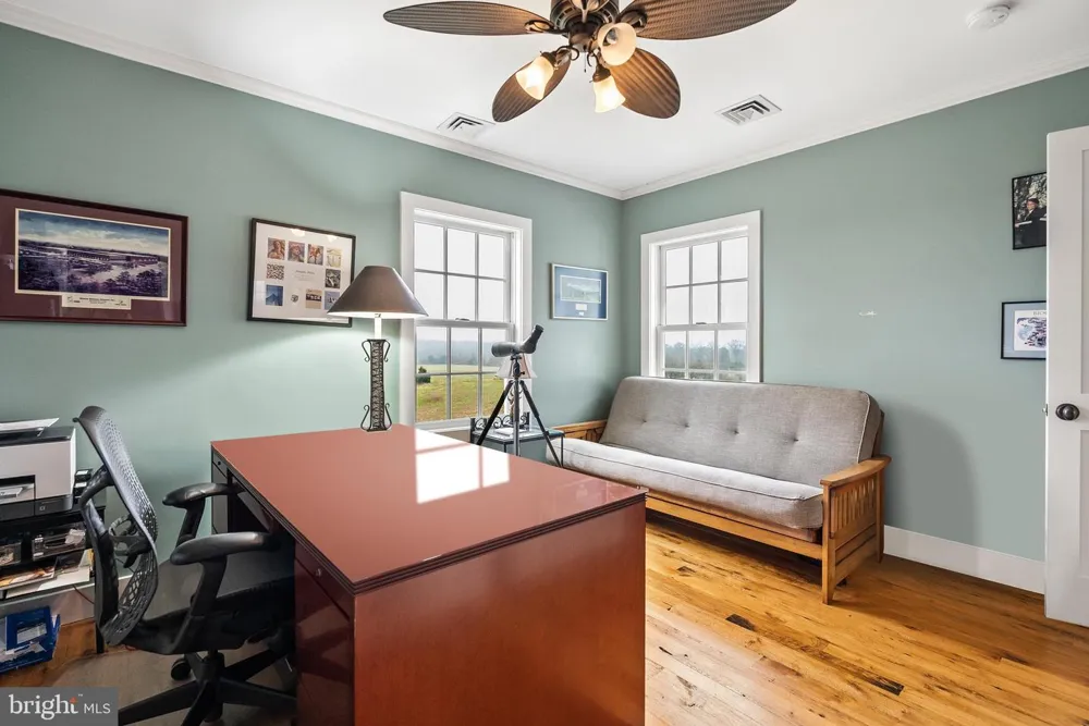 21100 W OFFUTT ROAD Poolesville, MD 20837