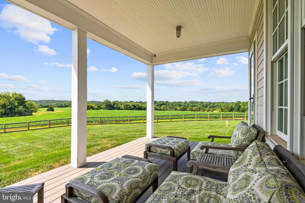 21100 W OFFUTT ROAD Poolesville, MD 20837
