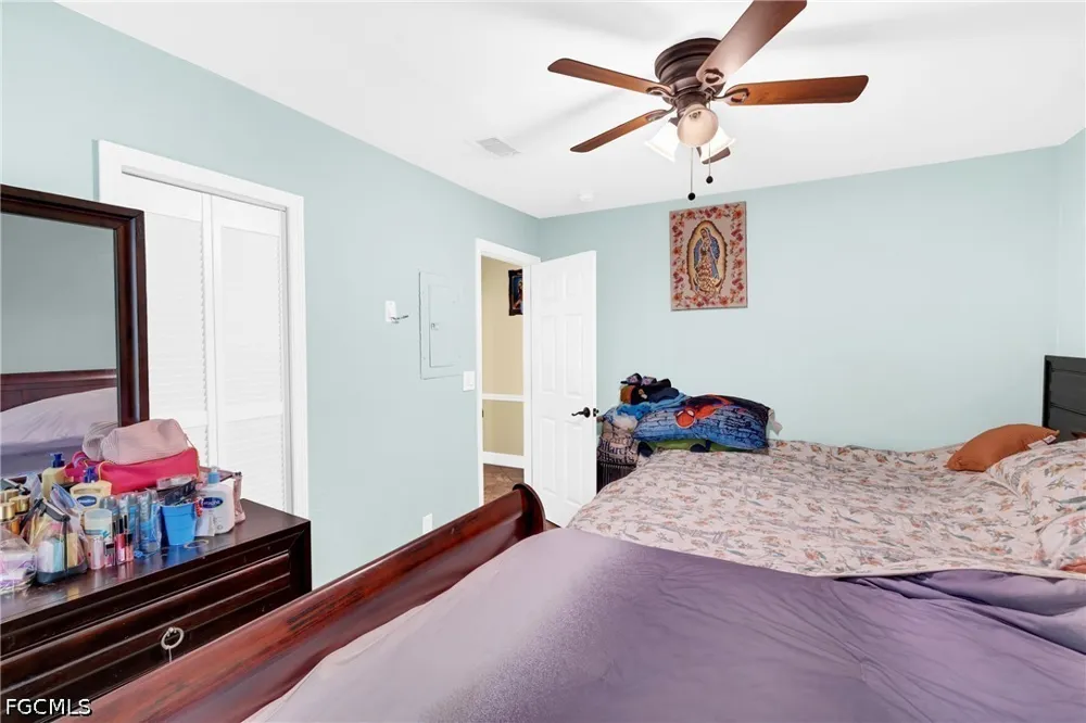 Maple Drive Fort Myers, FL 33907