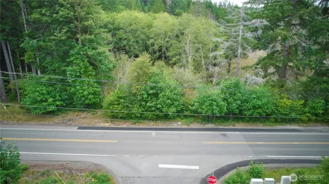 5 W XXX Cloquallum Road