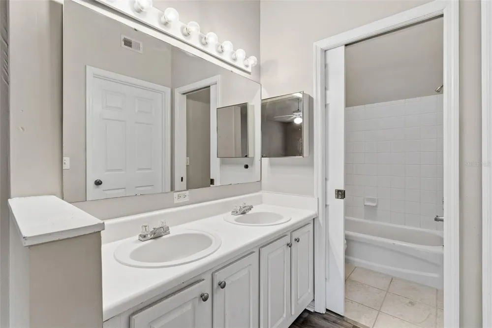 10000 SW 52ND AVENUE #AA-159 Gainesville, FL 32608