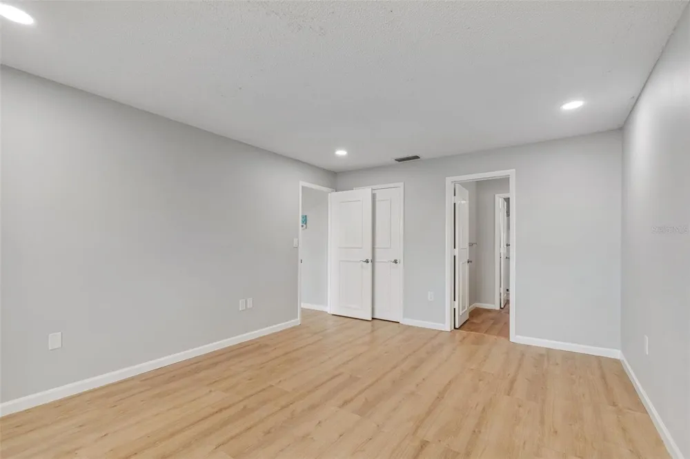 100 BLUFF VIEW DRIVE #509C Belleair Bluffs, FL 33770