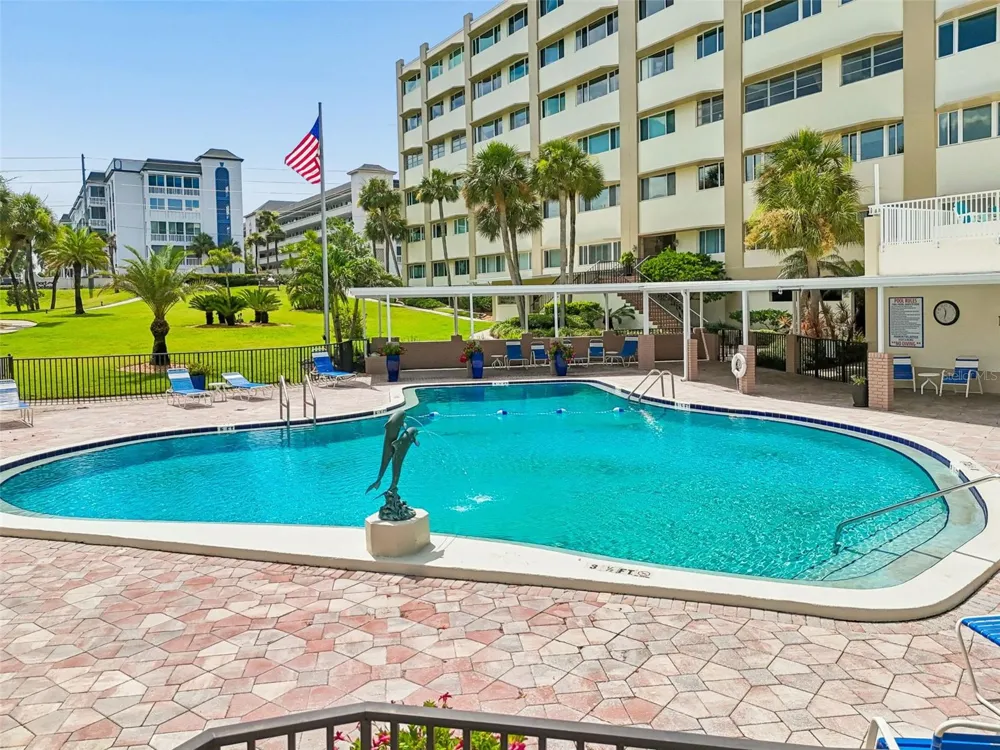 100 BLUFF VIEW DRIVE #509C Belleair Bluffs, FL 33770