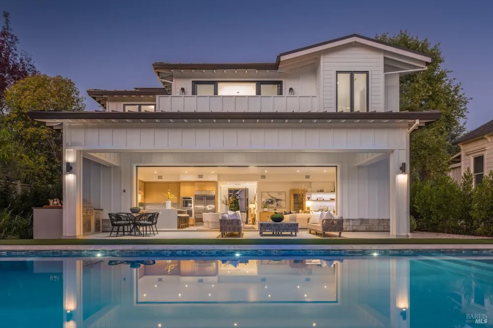 1547 Allyn Avenue St. Helena, CA 94574
