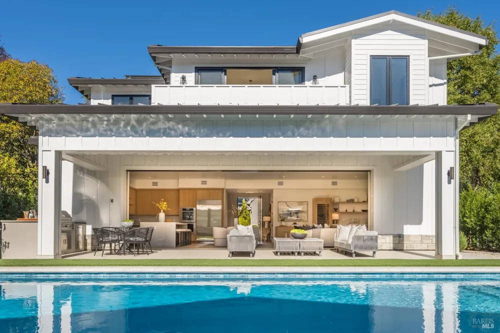 1547 Allyn Avenue St. Helena, CA 94574
