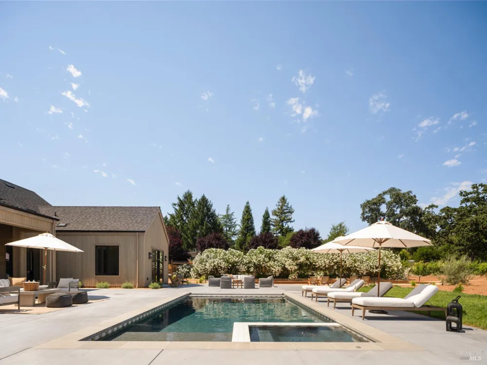12311 Adine Court Glen Ellen, CA 95442