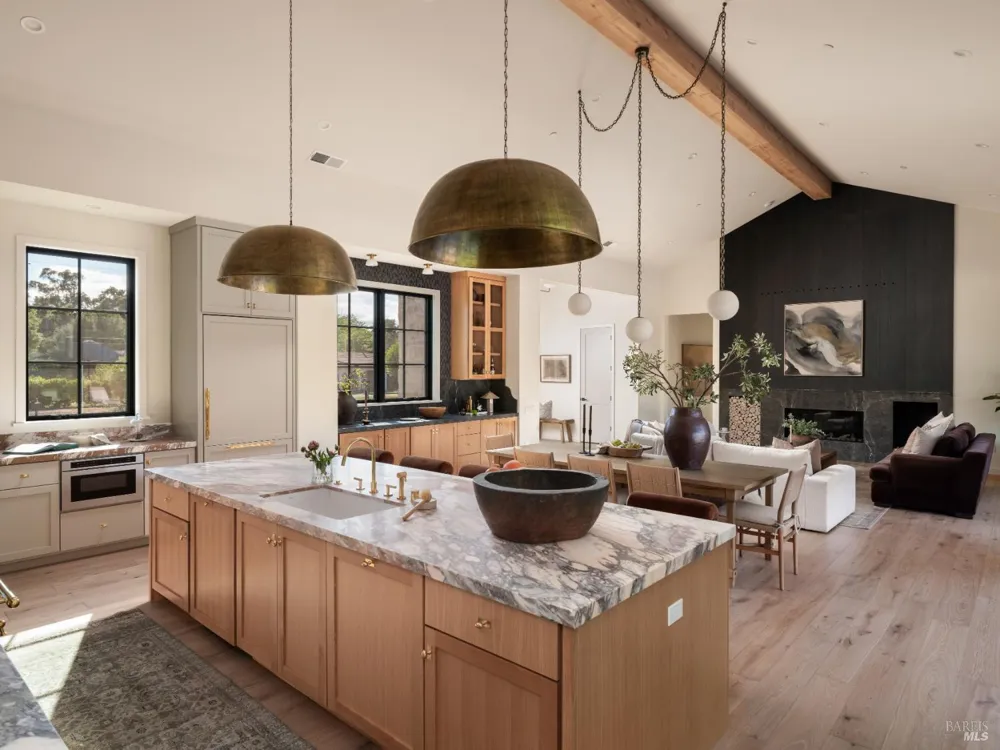 12311 Adine Court Glen Ellen, CA 95442
