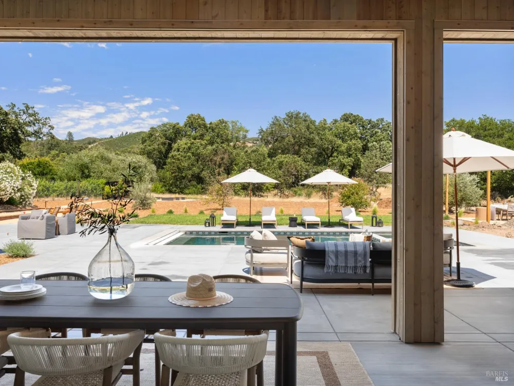 12311 Adine Court Glen Ellen, CA 95442