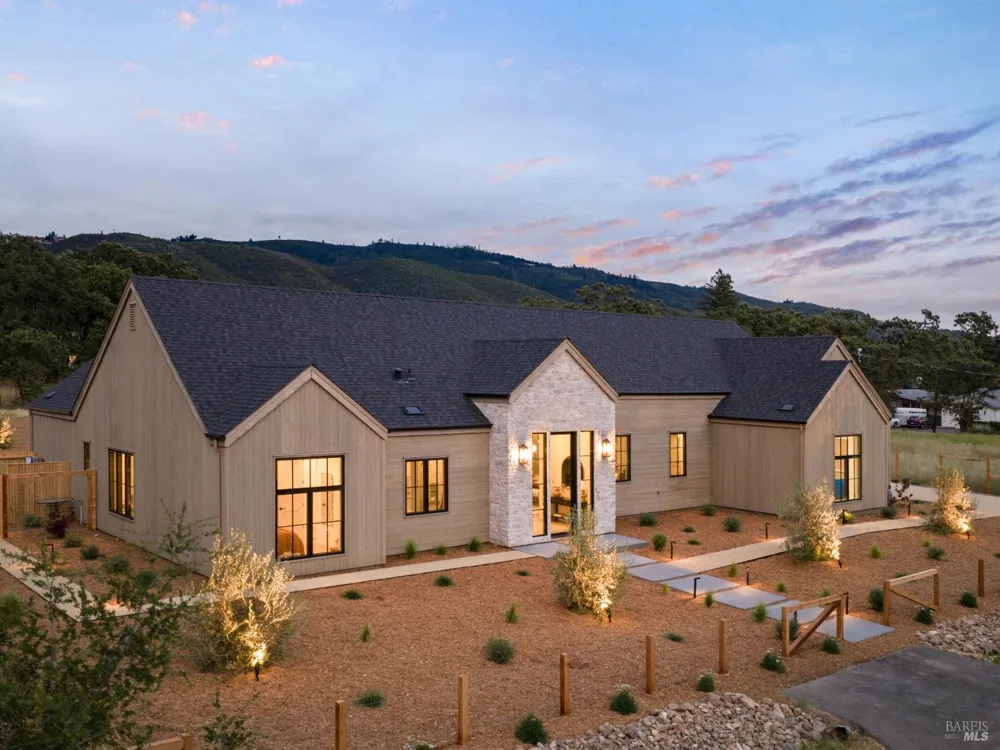 12311 Adine Court Glen Ellen, CA 95442