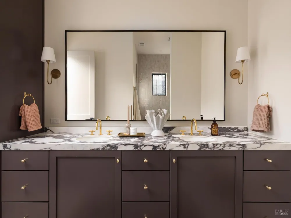 12311 Adine Court Glen Ellen, CA 95442