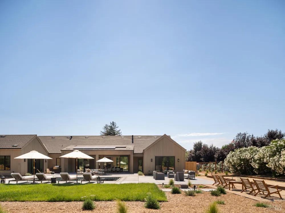 12311 Adine Court Glen Ellen, CA 95442