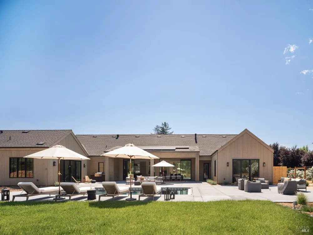 12311 Adine Court Glen Ellen, CA 95442