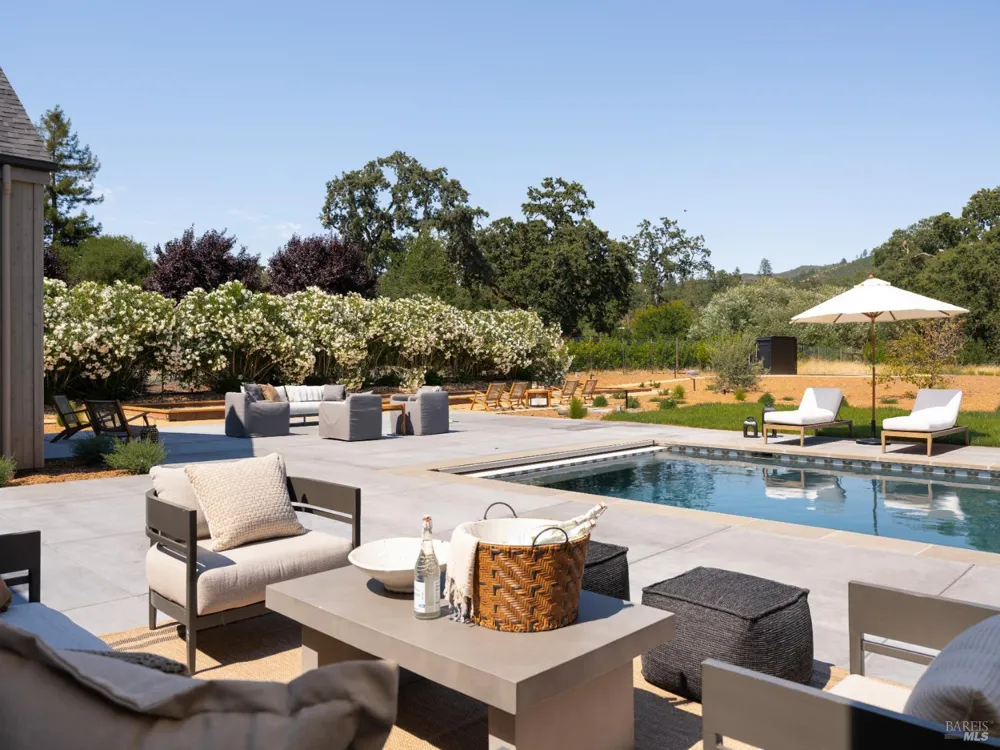 12311 Adine Court Glen Ellen, CA 95442