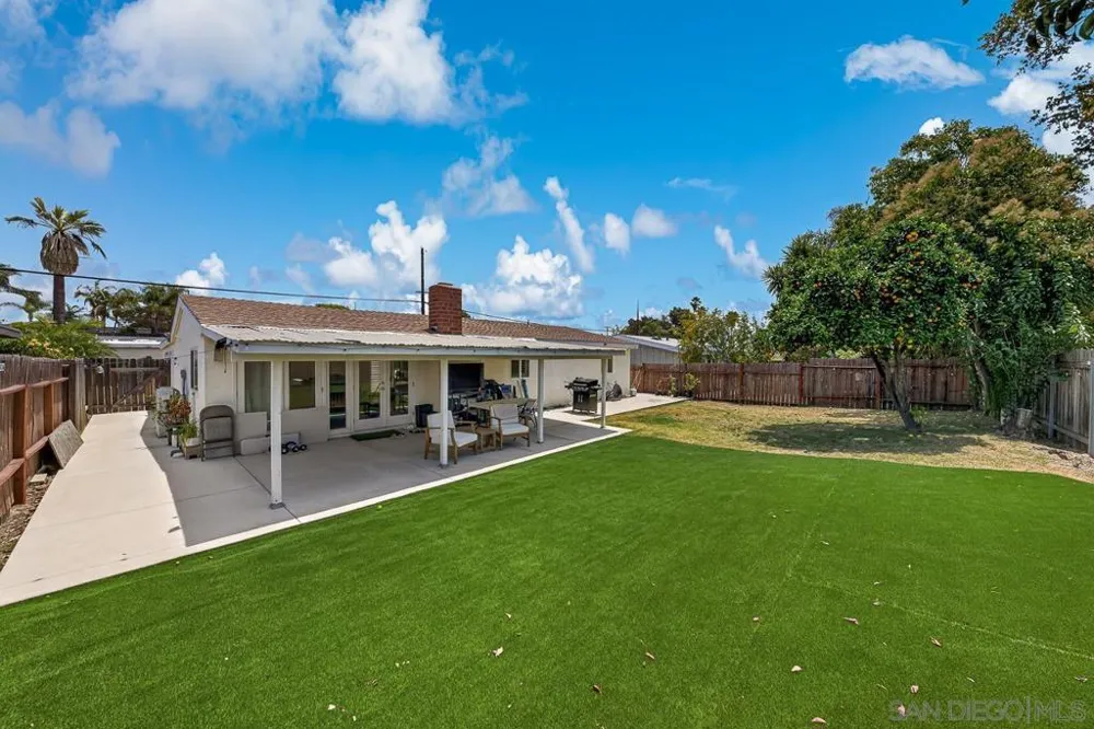 2634 Marathon Dr. San Diego, CA 92123