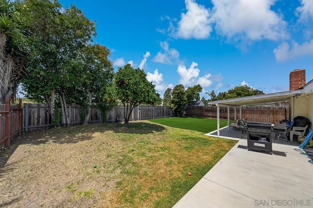 2634 Marathon Dr. San Diego, CA 92123